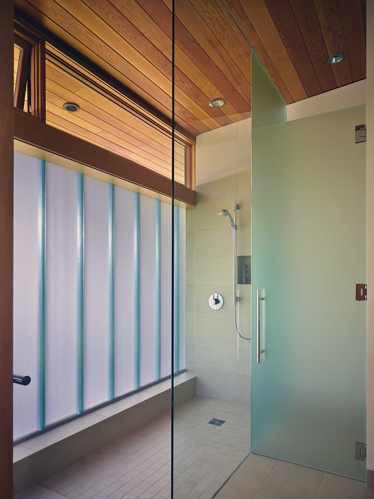 Laurelhurst home bathroom